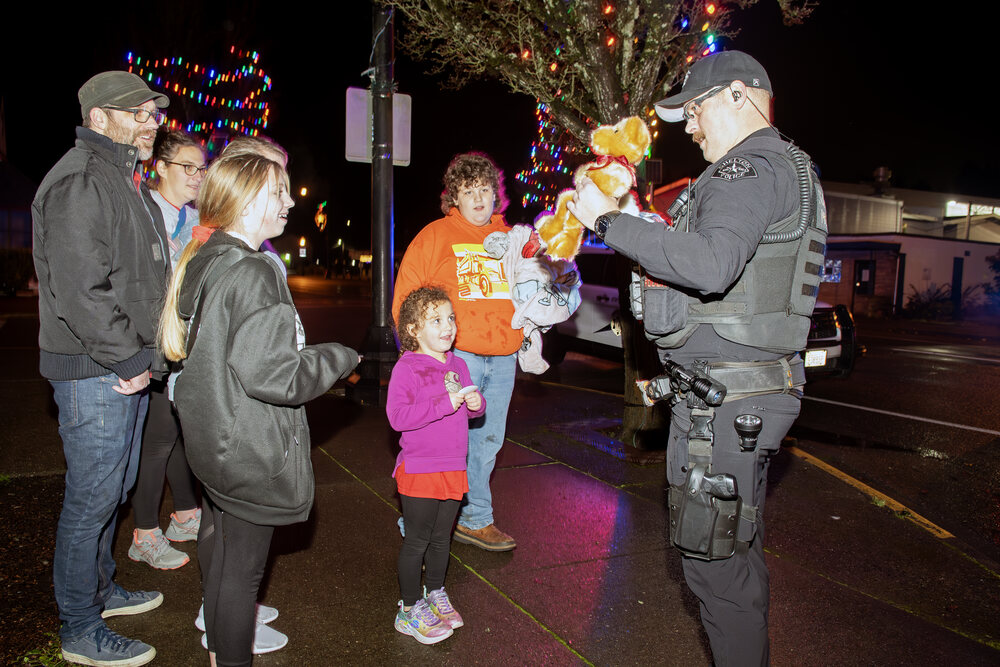 Scenes From Christmastown Shelton Mason County Journal